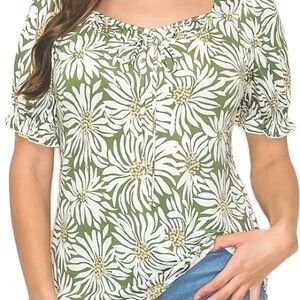 Floral Green and White Women's Top M